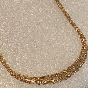 14k Solid Gold Graduated Byzantine Necklace - 18"